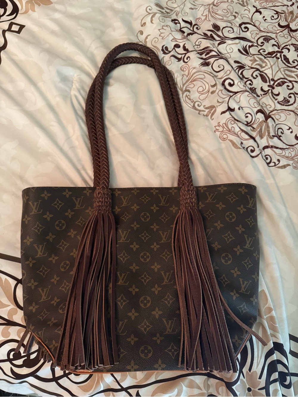 Louis Vuitton tote vintage boho bags